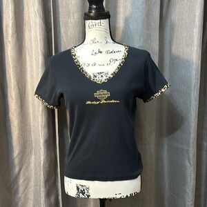 Women's Black Authentic 2001 Vintage Harley Davidson V-Neck Top